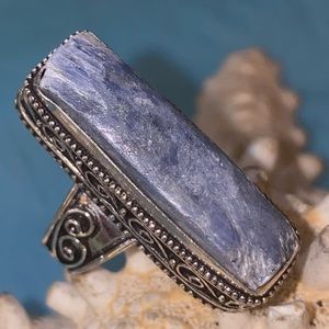 Vintage Kyanite 925 Silver pillbox statement ring